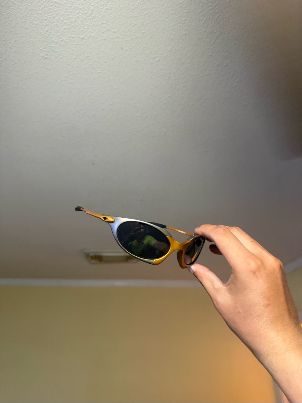 Men's Sporty Wrap Sunglasses - Metallic Gold oaks